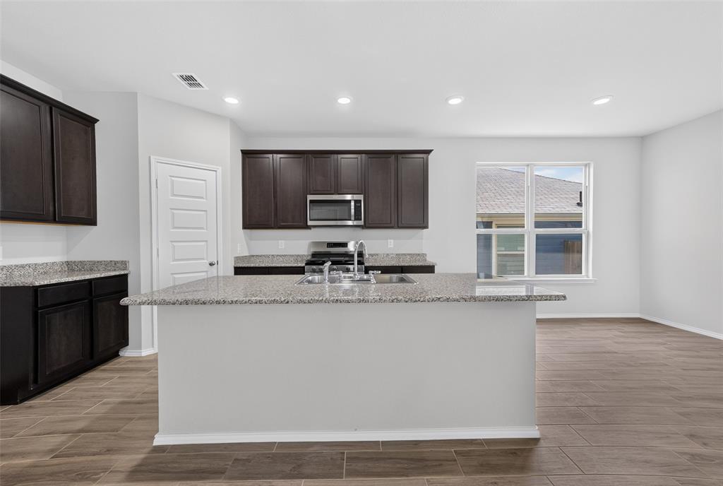 2800 Brittlebush Drive Property Photo 16