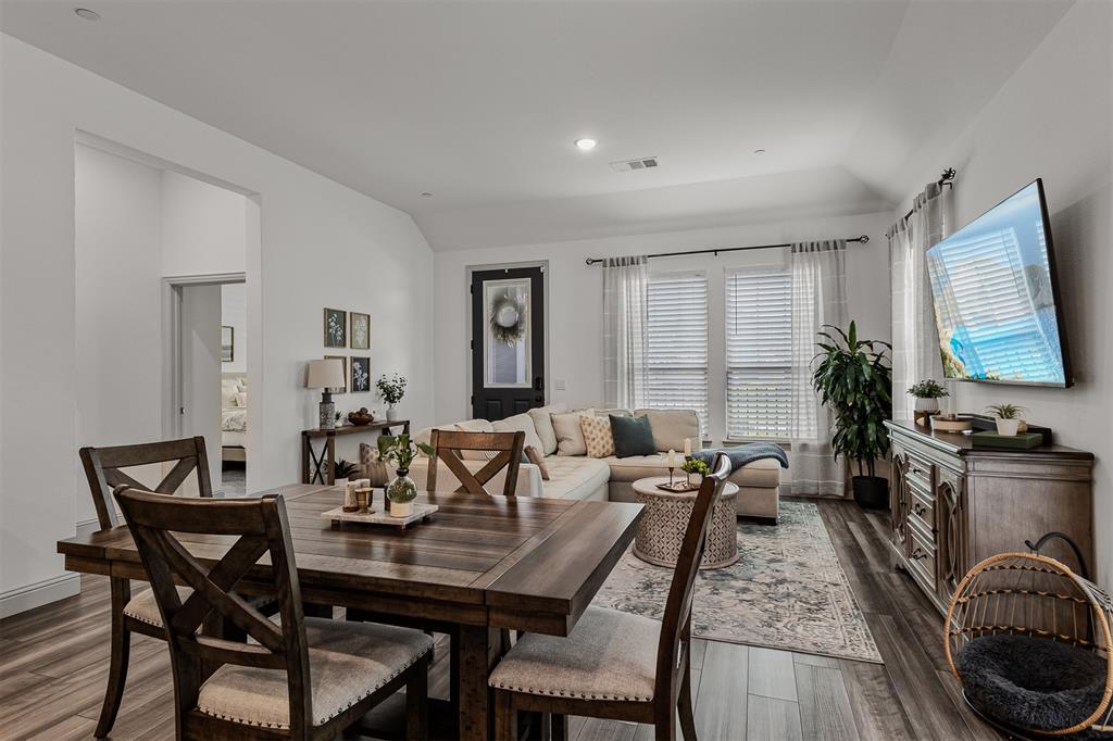 1005 4th Street Property Photo 1