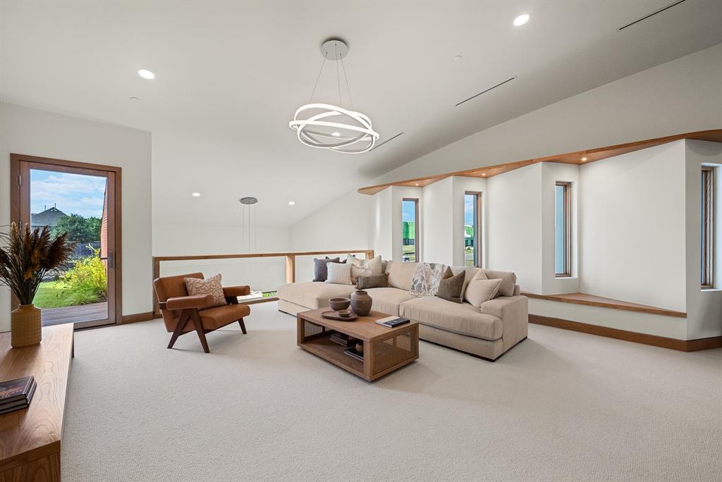14867 Little Bluestem Lane Property Photo 8