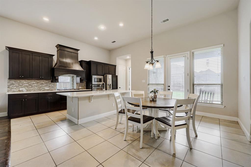 3403 Willow Brook Drive Property Photo 10