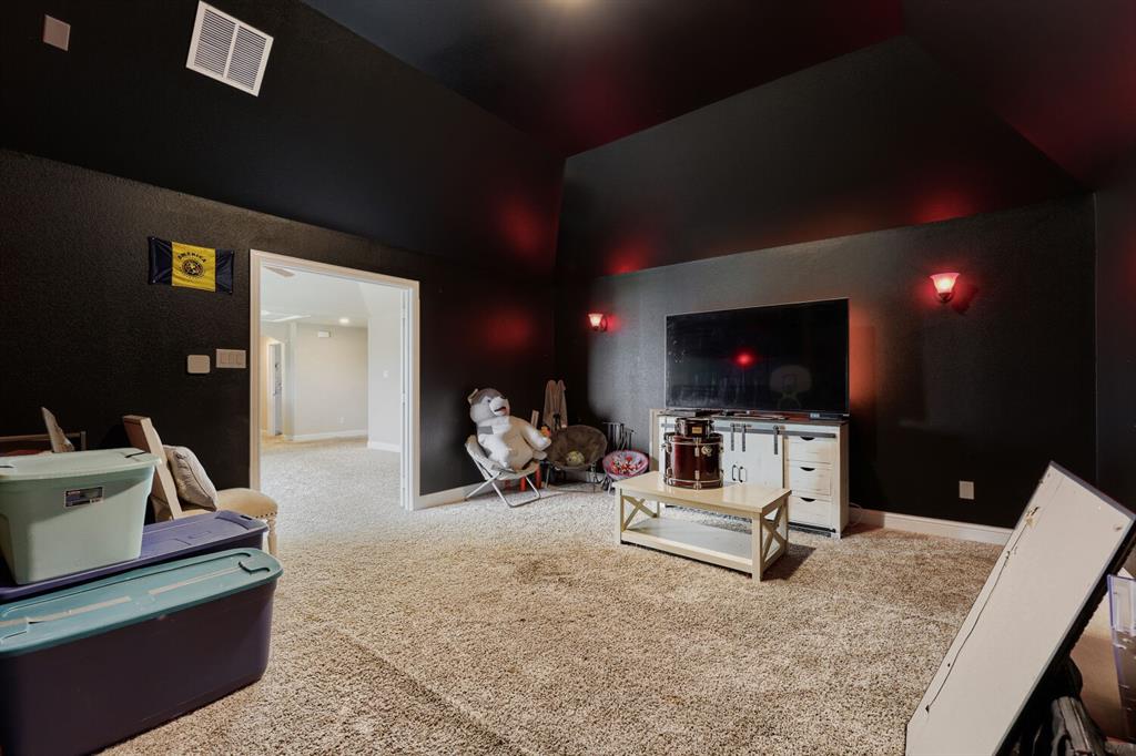 3403 Willow Brook Drive Property Photo 15
