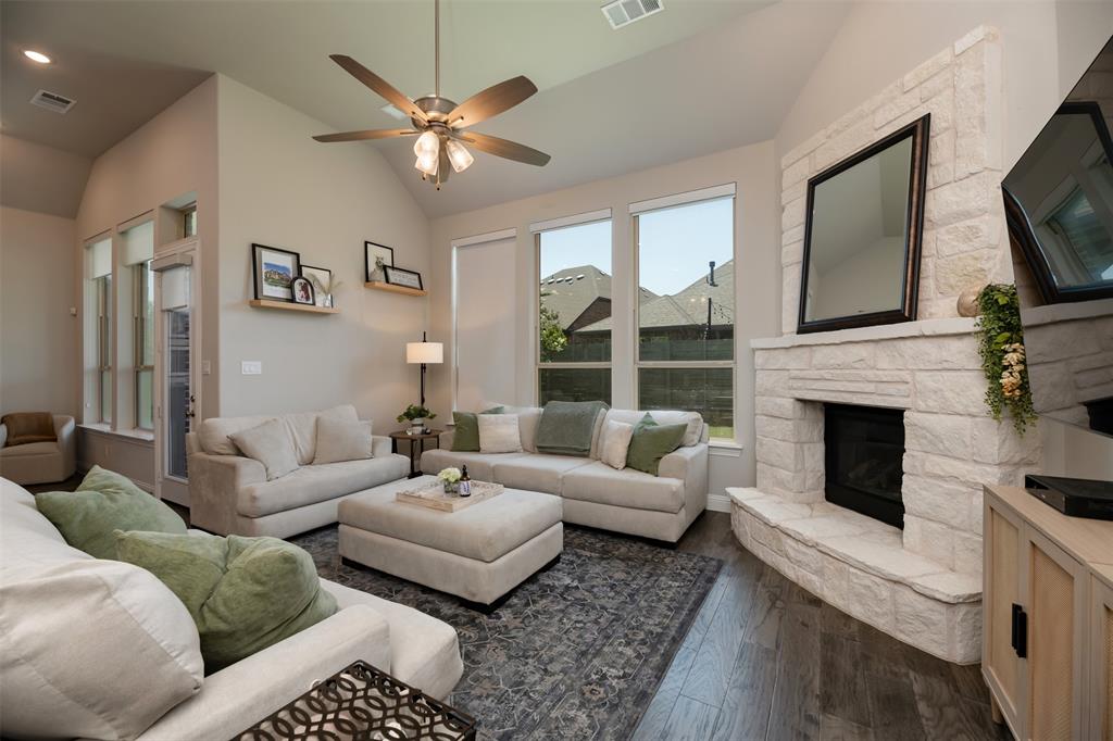 1109 10th Street Property Photo 21