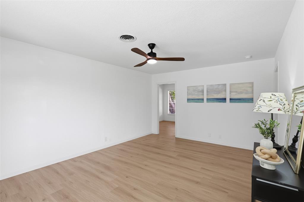 5421 Palmer Drive Property Photo 4