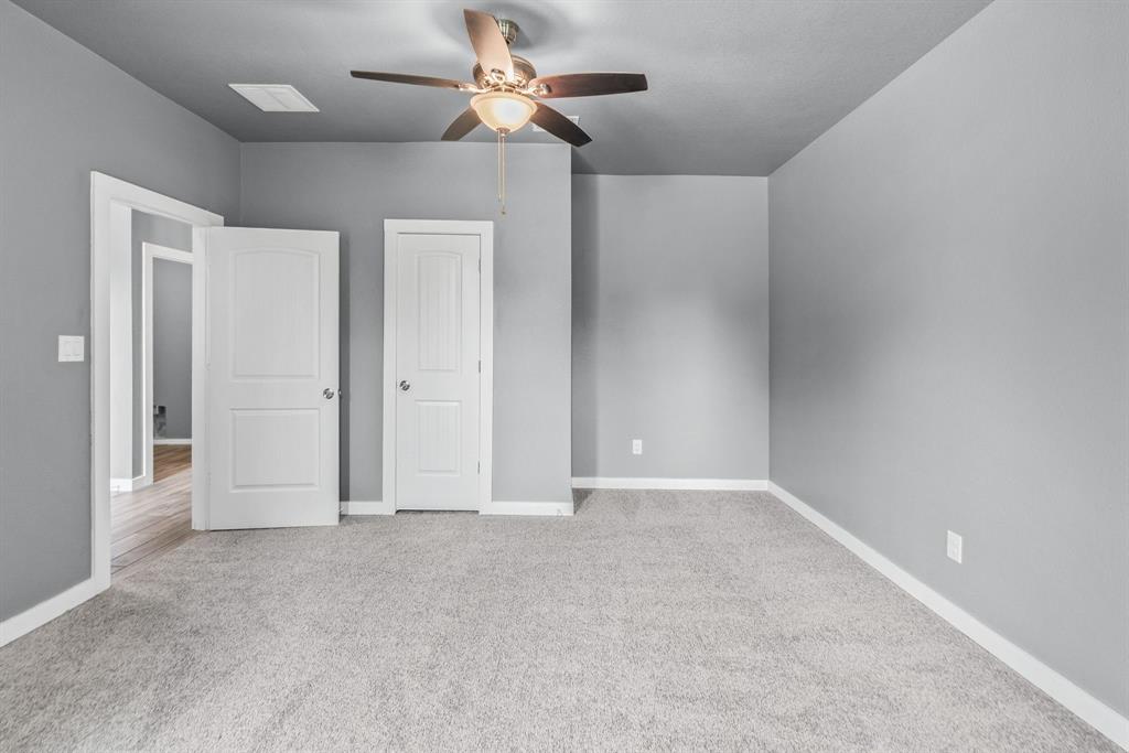 1202 Commerce Drive Property Photo 17