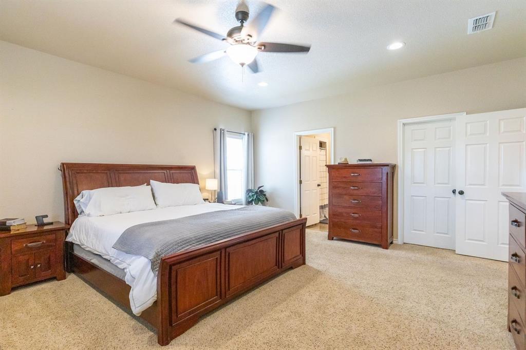524 Avenue Q Property Photo 16