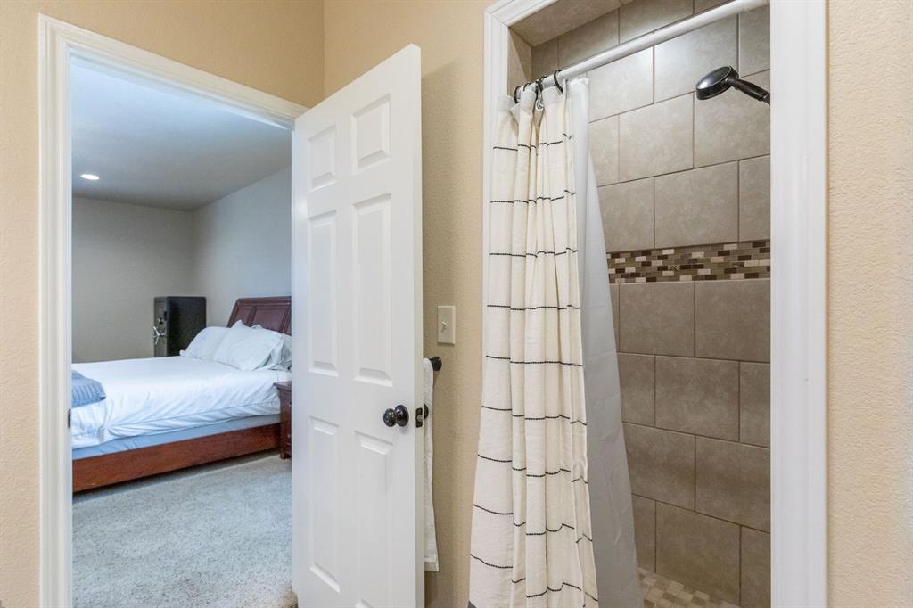 524 Avenue Q Property Photo 18