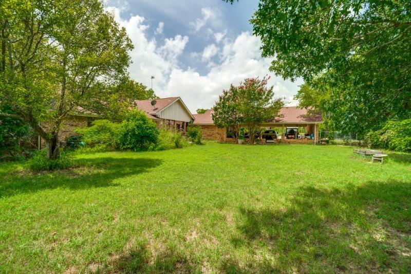 13399 Briarcove Road Property Photo 4