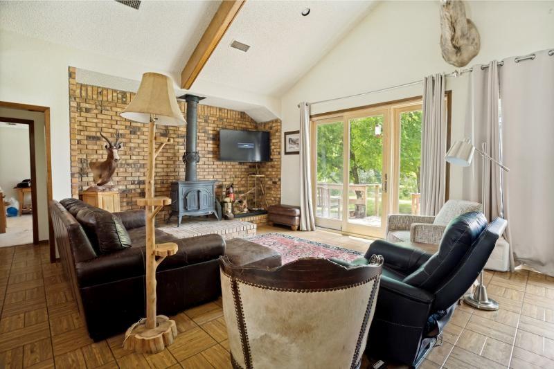 13399 Briarcove Road Property Photo 6