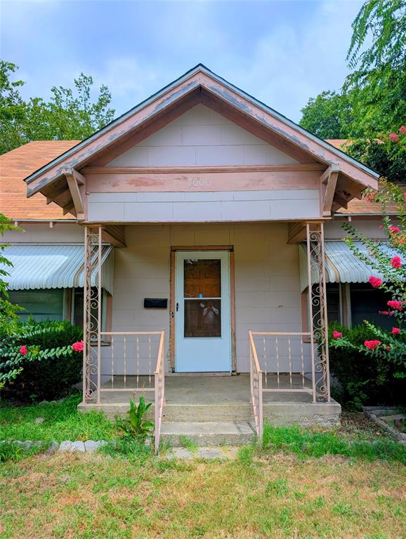 1000 N Morris Street Property Photo 6