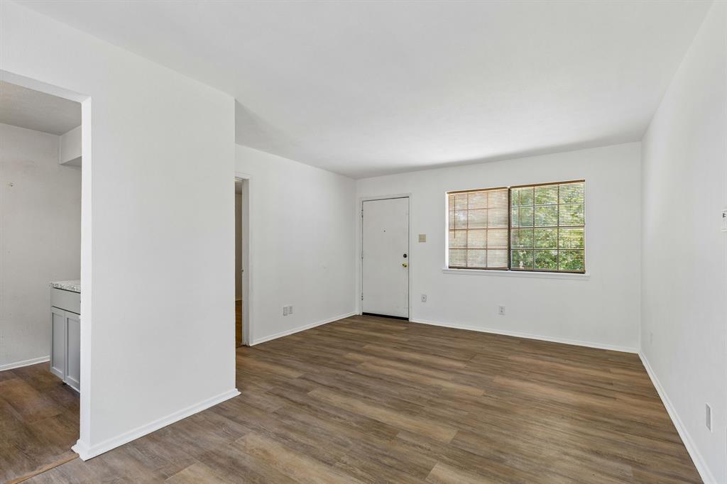 1823 Randolph Drive Property Photo 3