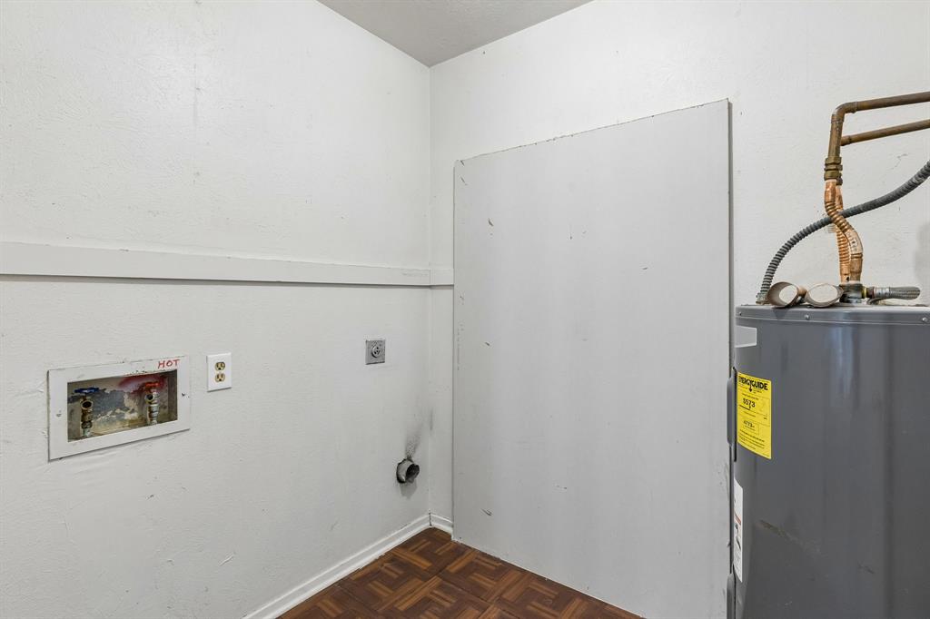 1823 Randolph Drive Property Photo 7