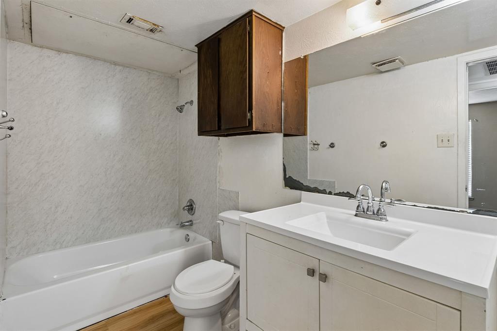 1823 Randolph Drive Property Photo 10