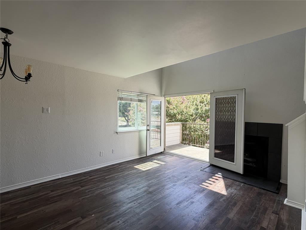 3125 Sondra Drive 201 Property Photo 5