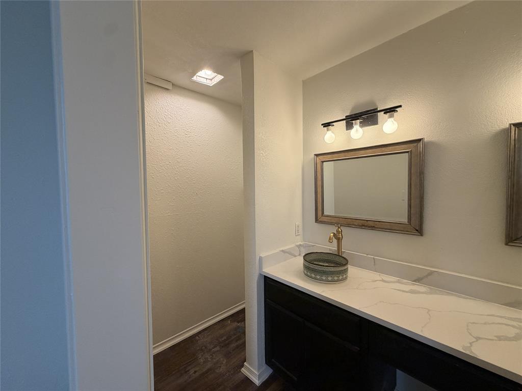 3125 Sondra Drive 201 Property Photo 15