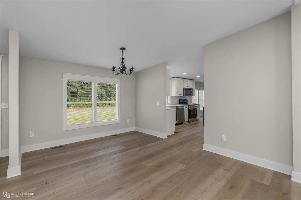 109 Amy Lane Property Photo 8