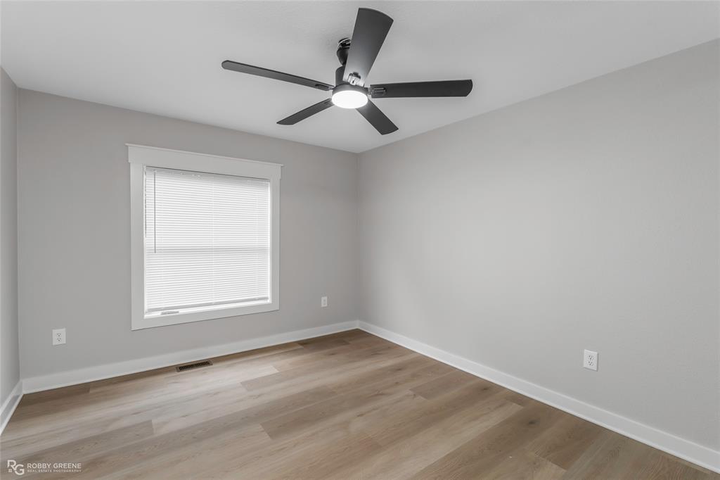109 Amy Lane Property Photo 19