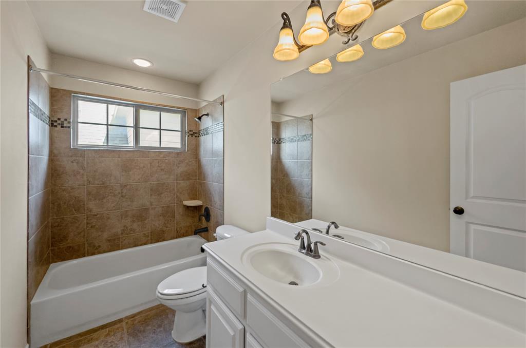 2116 Ironside Drive Property Photo 27
