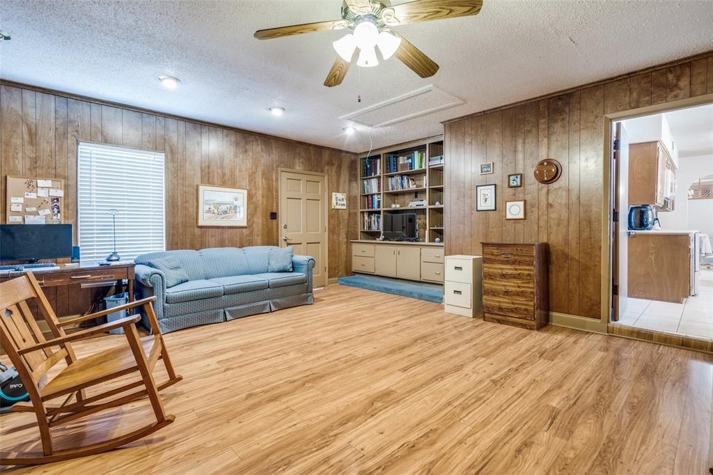 722 Westover Drive Property Photo 7