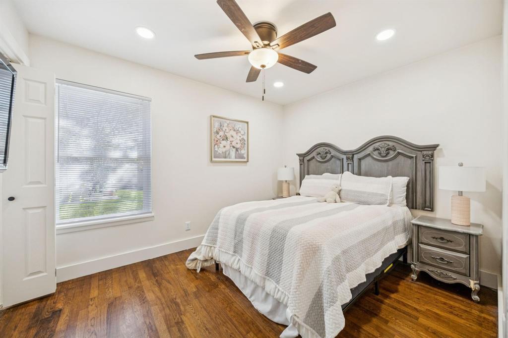 207 Joe White Street Property Photo 8