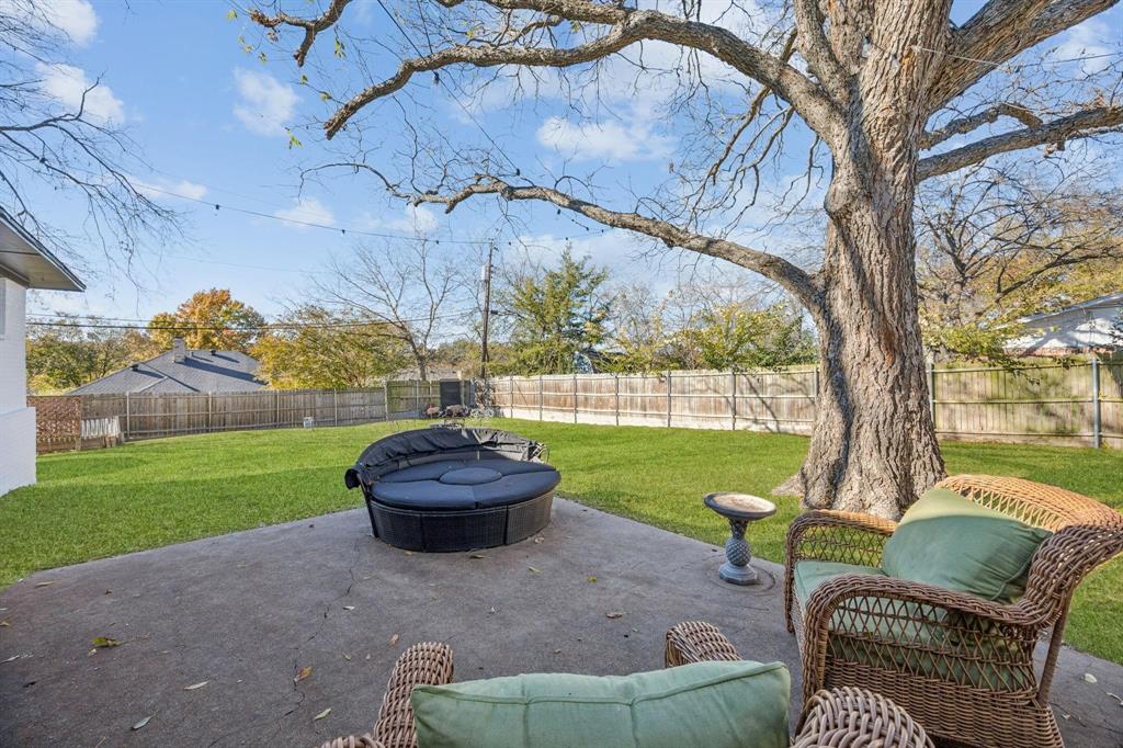 207 Joe White Street Property Photo 15
