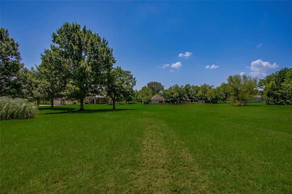 365 E Tripp Road Property Photo 11