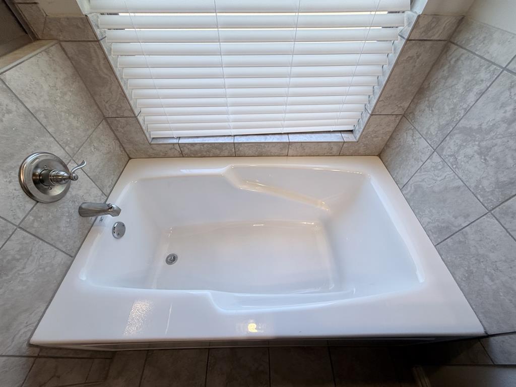 618 E Walcott Street Property Photo 14