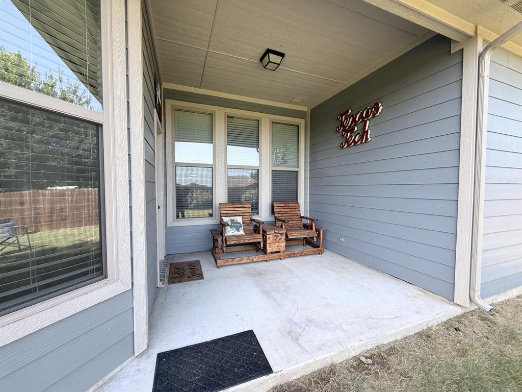 618 E Walcott Street Property Photo 19