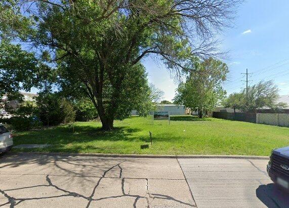 1835 W Hunt Street Property Photo 1