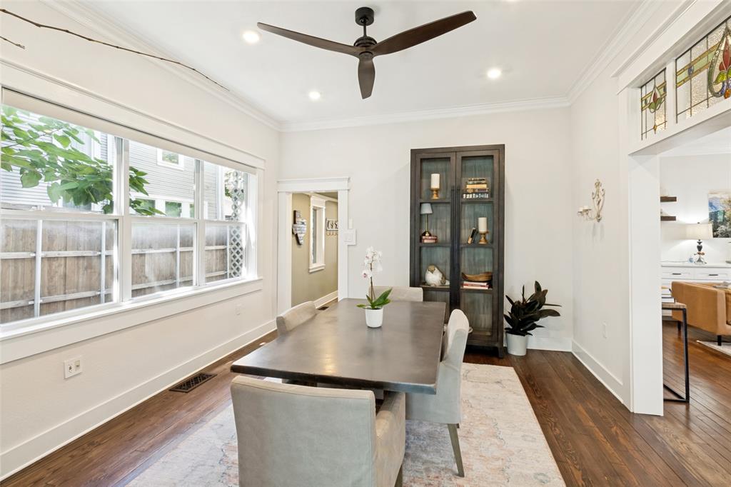 909 Woodlawn Avenue Property Photo 14