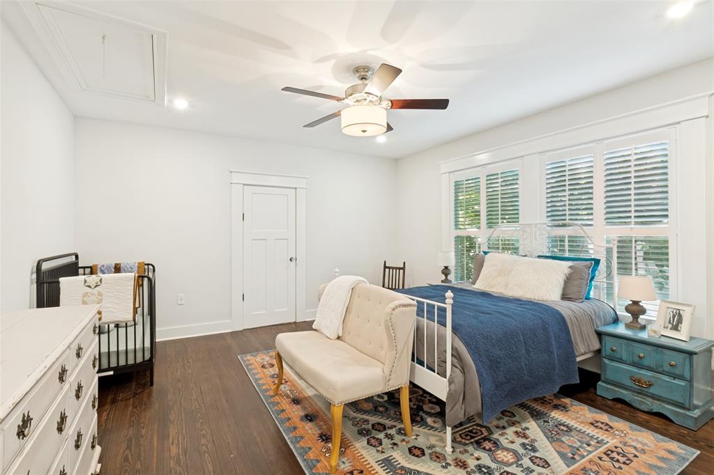 909 Woodlawn Avenue Property Photo 25