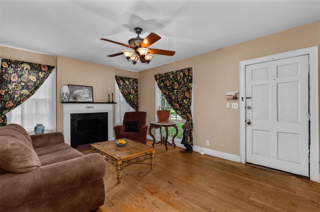 3915 Maryland Avenue Property Photo 7
