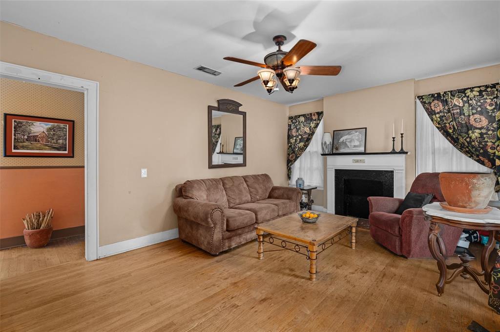 3915 Maryland Avenue Property Photo 8