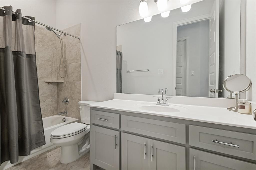 4804 High Ridge Trail Property Photo 11