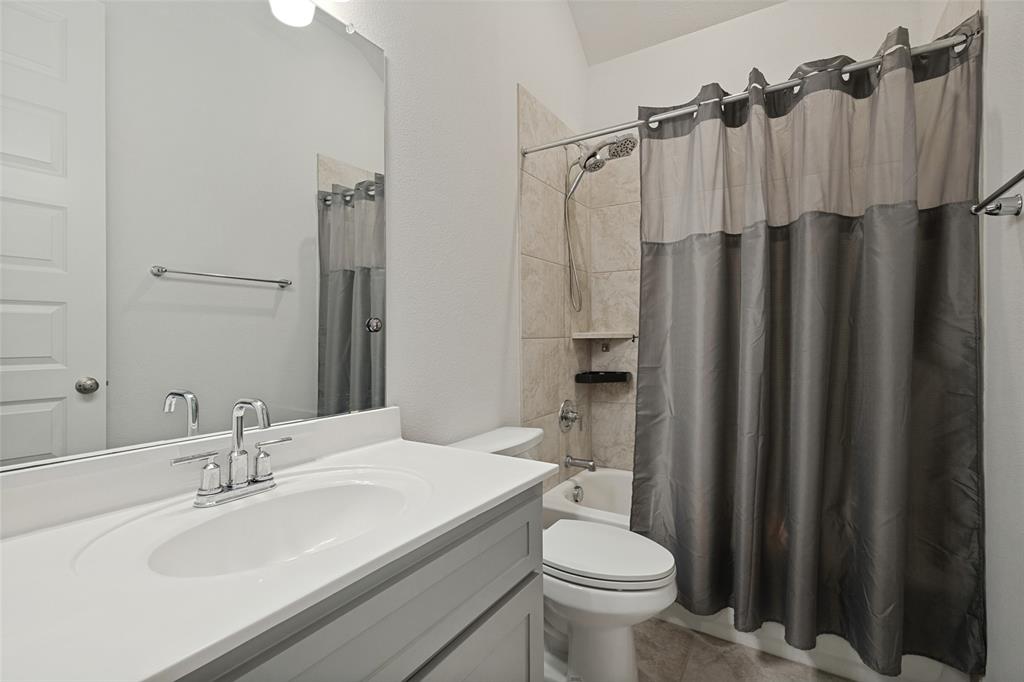 4804 High Ridge Trail Property Photo 14