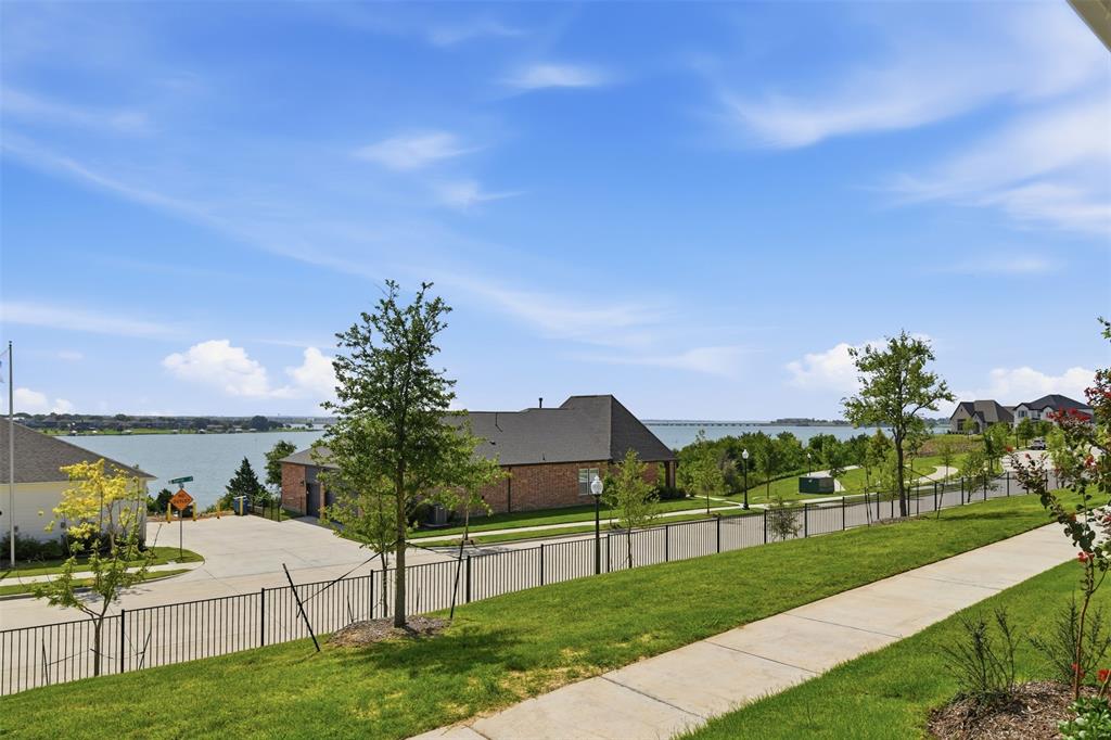 2524 Ballaster Mews Property Photo 3