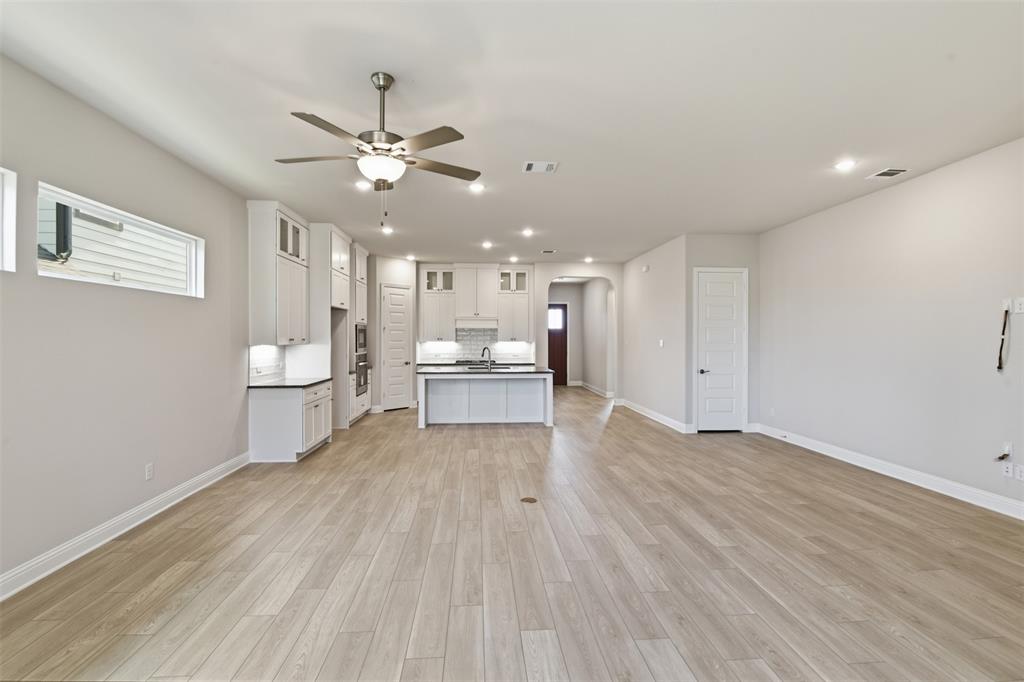 2524 Ballaster Mews Property Photo 13