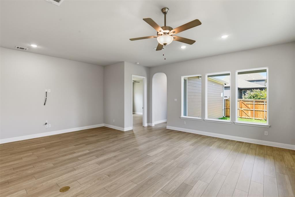 2524 Ballaster Mews Property Photo 14