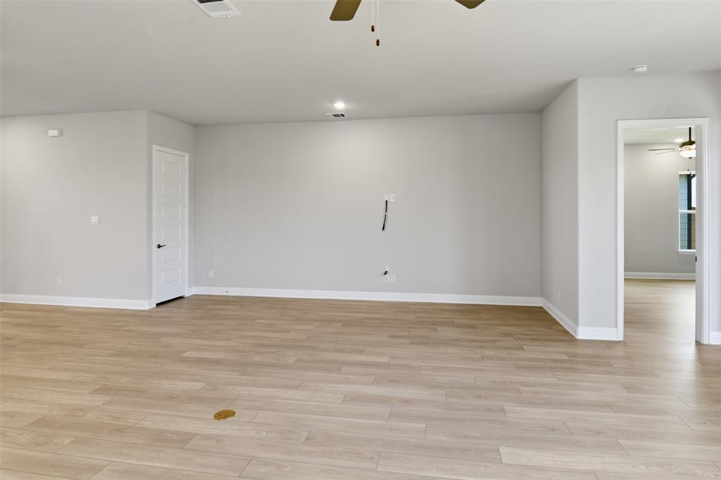 2524 Ballaster Mews Property Photo 15