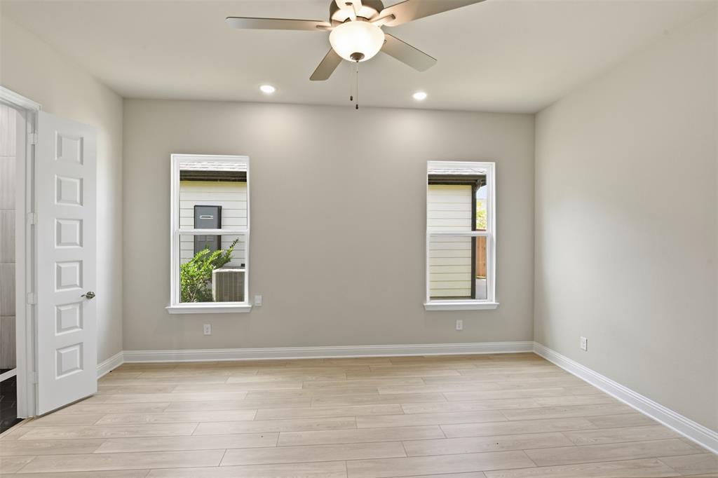 2524 Ballaster Mews Property Photo 17