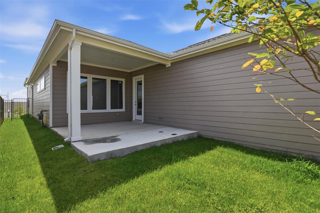 2524 Ballaster Mews Property Photo 32