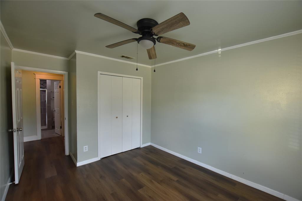 1718 Summit Street Property Photo 10