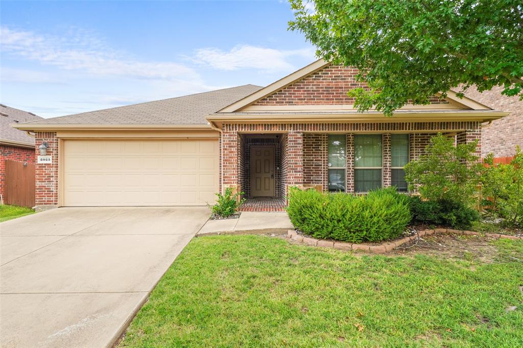 2023 Sterling Gate Drive Property Photo 2