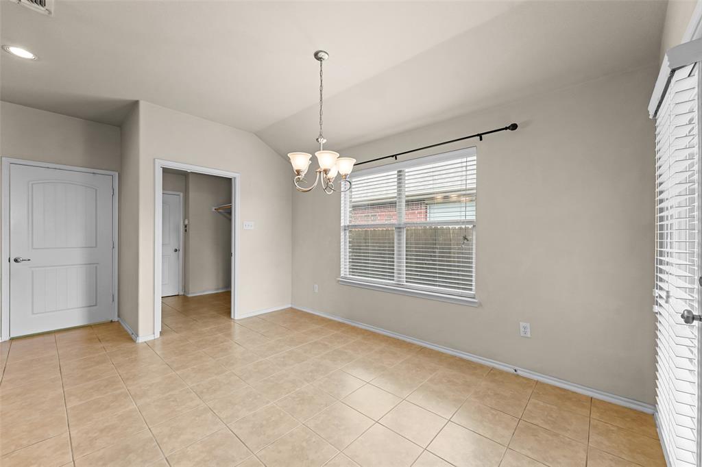 2023 Sterling Gate Drive Property Photo 10