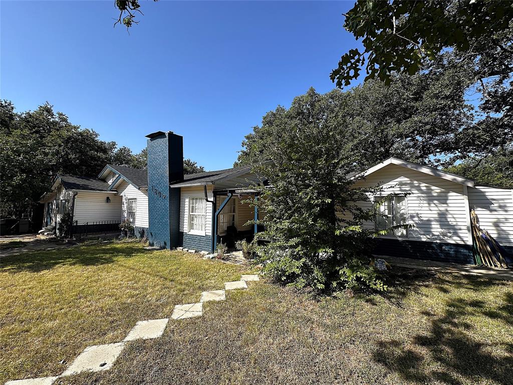 1809 12th Street Property Photo 2