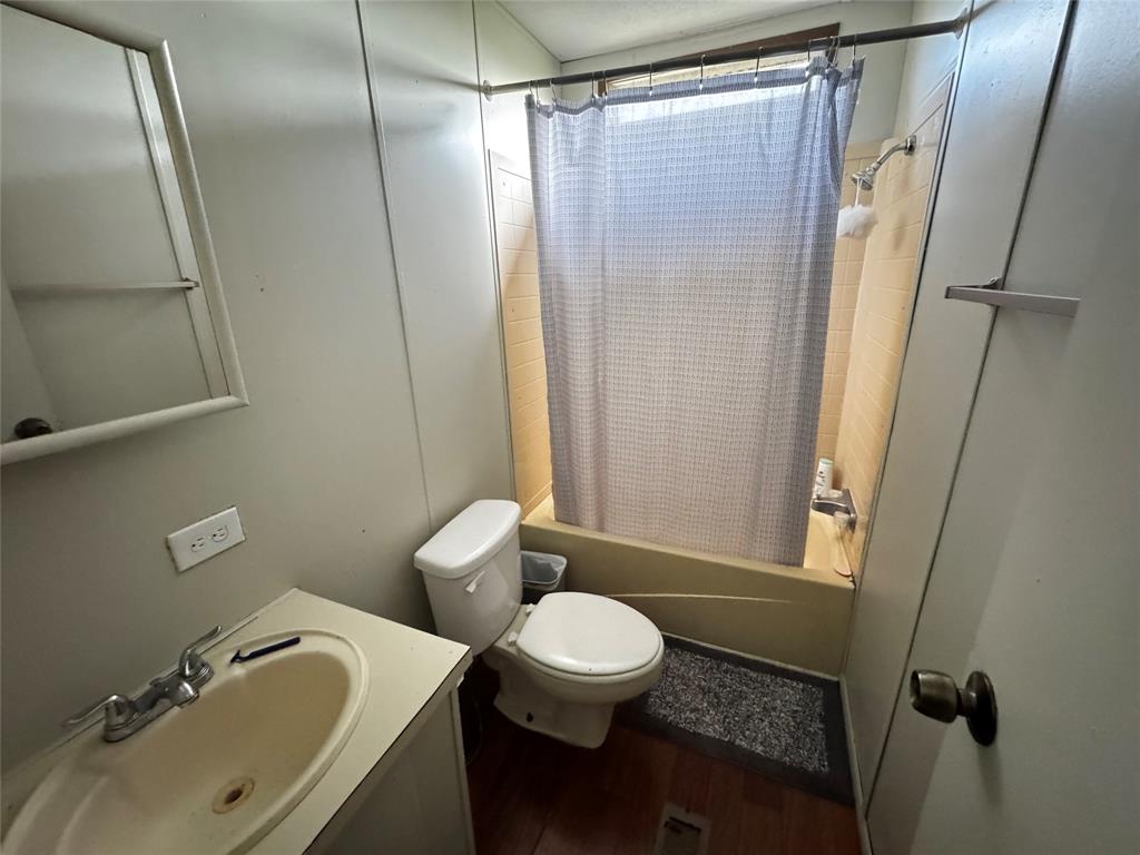 890 S Fm 1951 Property Photo 11
