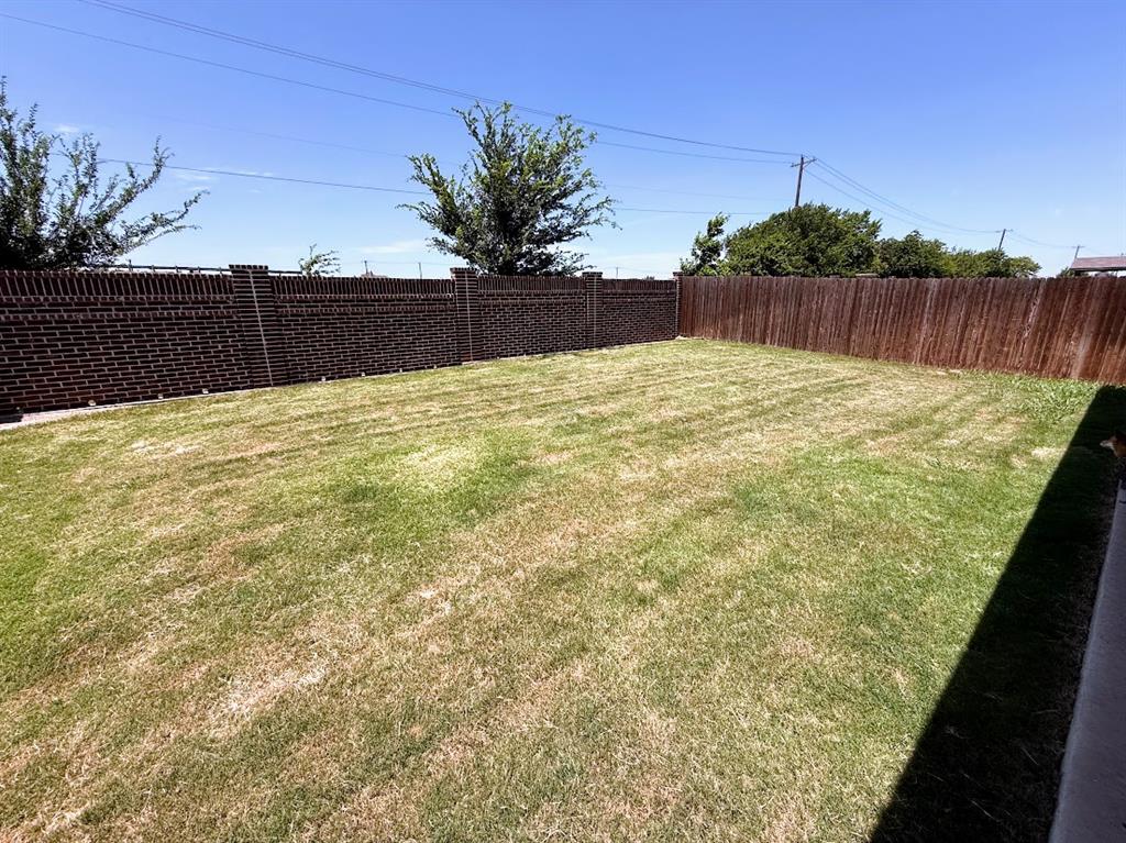 10921 Rockchapel Drive Property Photo 13