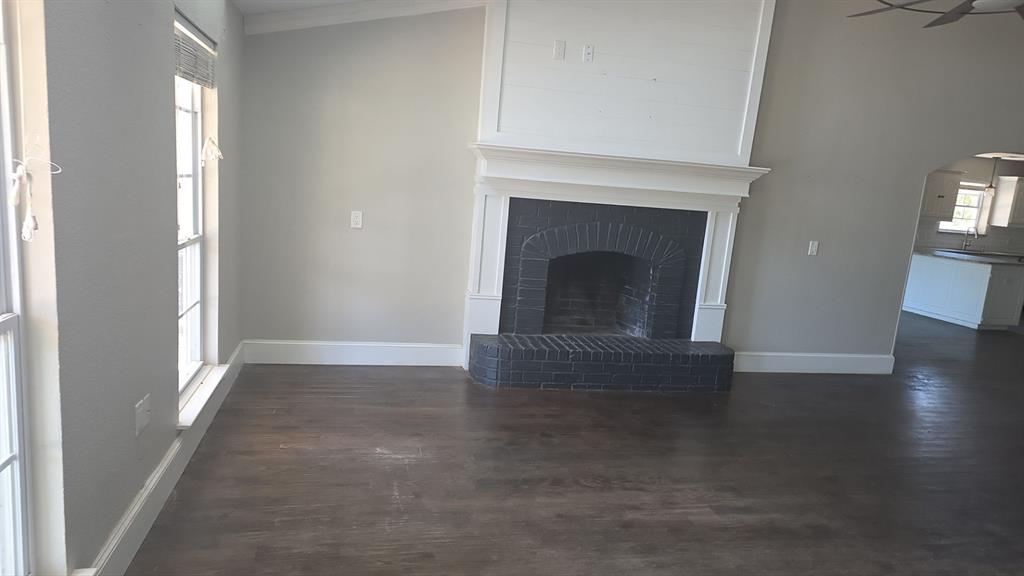 22594 Fm 47 Property Photo 5