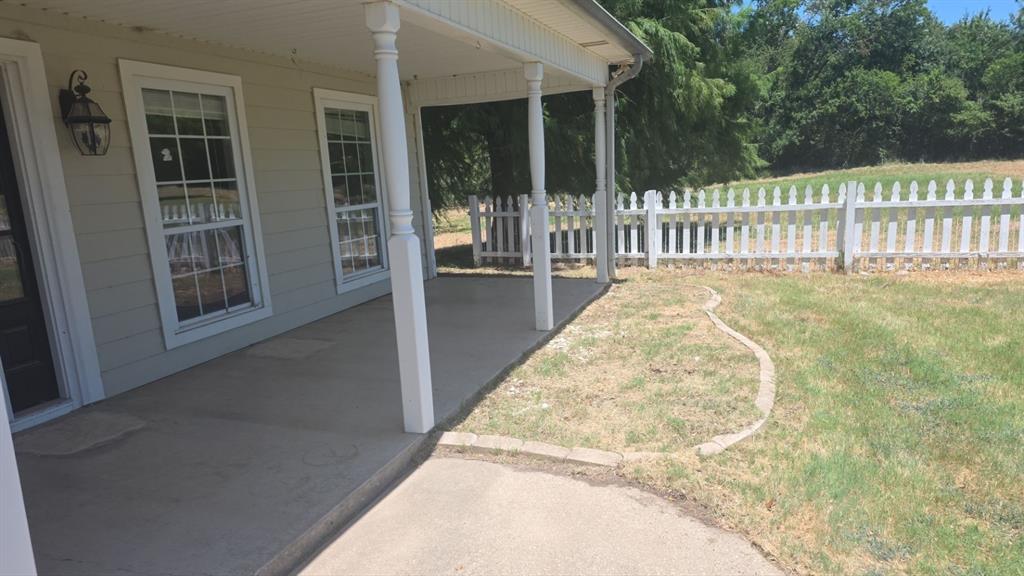 22594 Fm 47 Property Photo 18