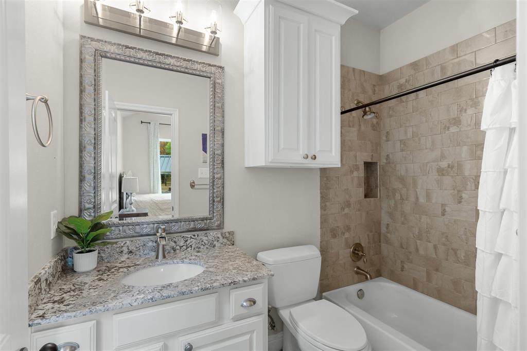 11088 State Highway 19 Property Photo 9