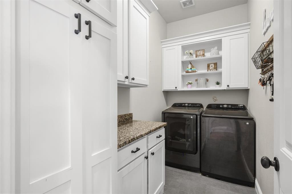 11088 State Highway 19 Property Photo 15